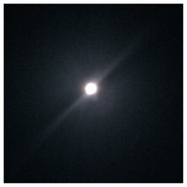 満月と真っ暗な空